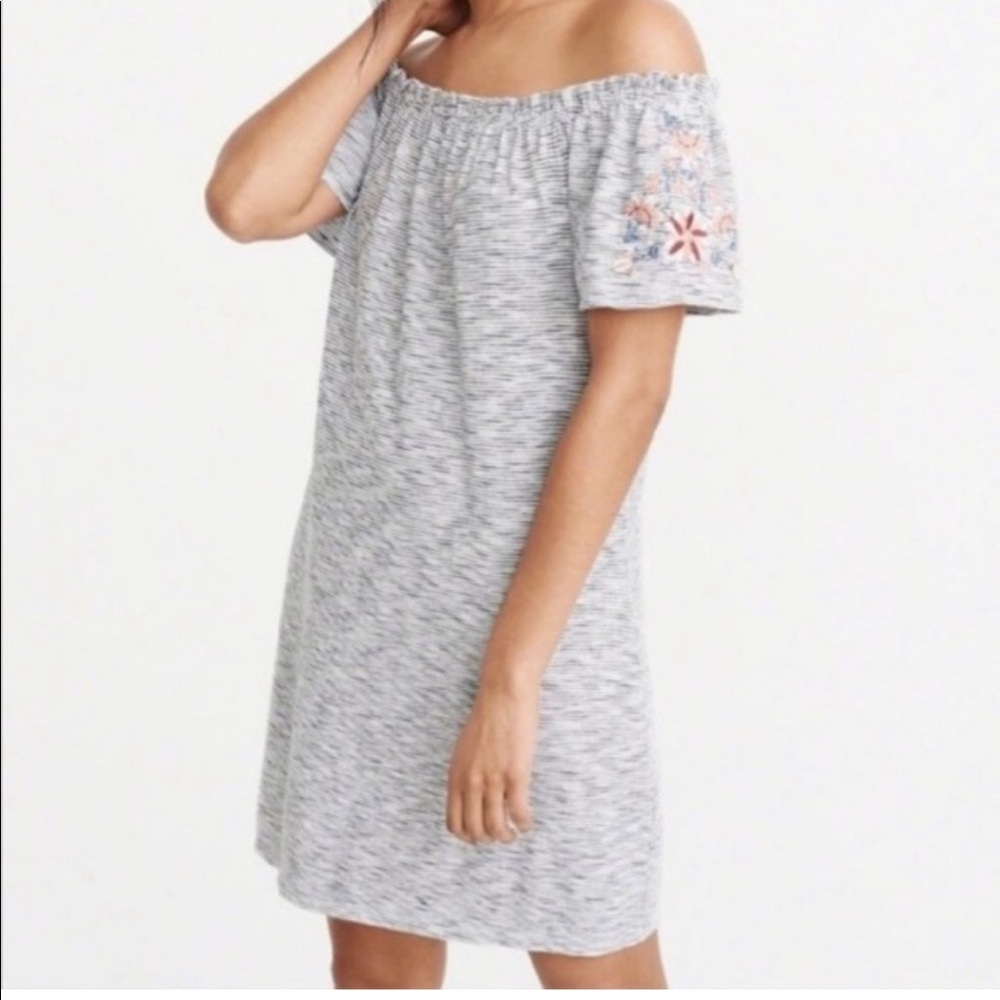 Abercrombie off shoulder striped dress